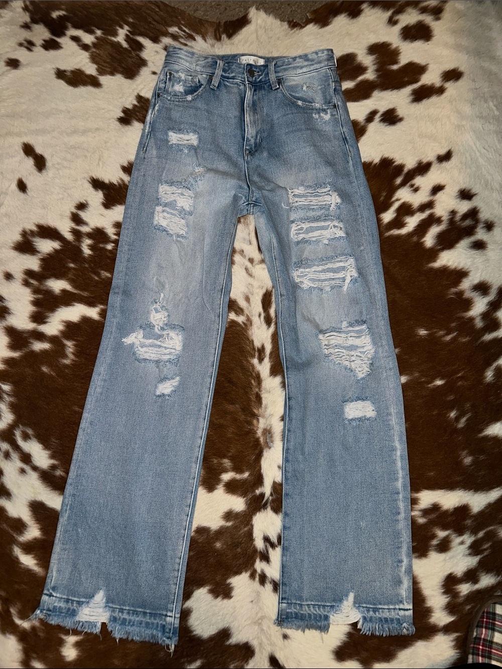 Petra 153 brand like new, light washed distressed wide leg Jean! Size 5/26